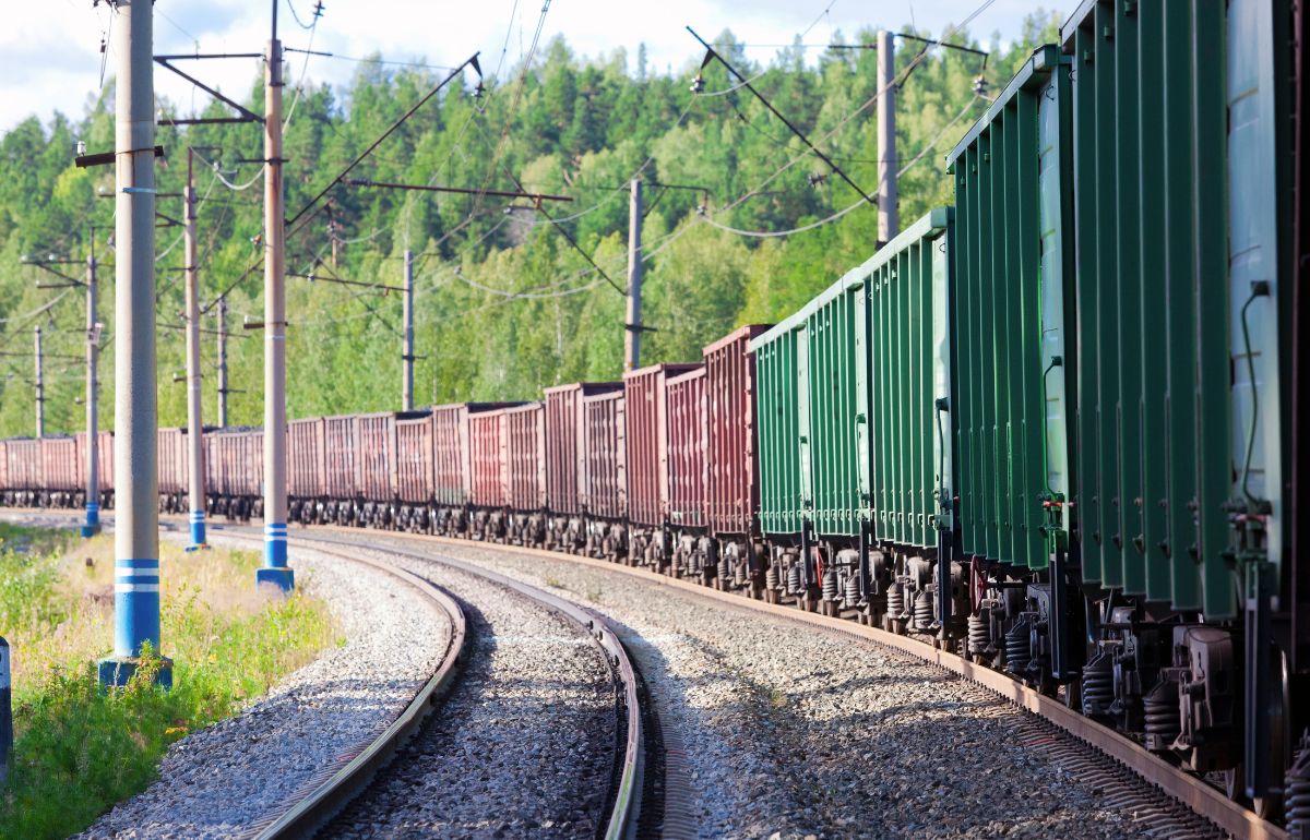 Discussion générale sur le financement des infrastructures ferroviaires.